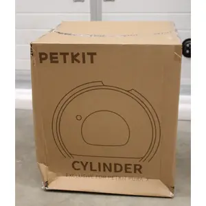 PETKIT T3 CylinderSO pet product — gross 200×100×100 mm, net weight 0.15 kg, damaged packaging (sale out)