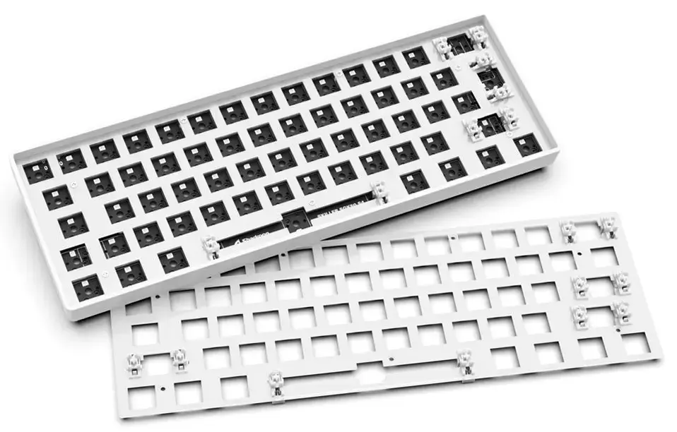 Sharkoon SKILLER SGK50 S4 60% wired keyboard Photo 7