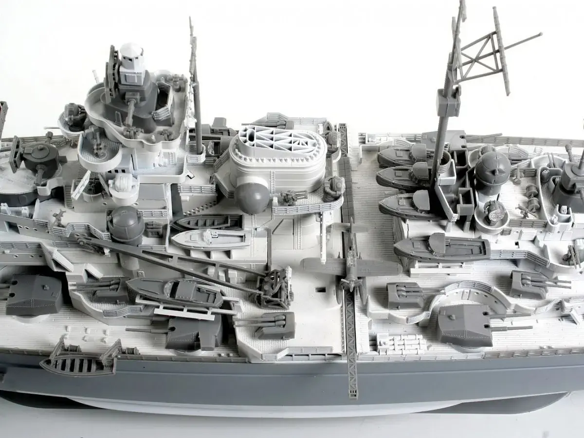REVELL модель корабля Tirpitz 1:350 Photo 2