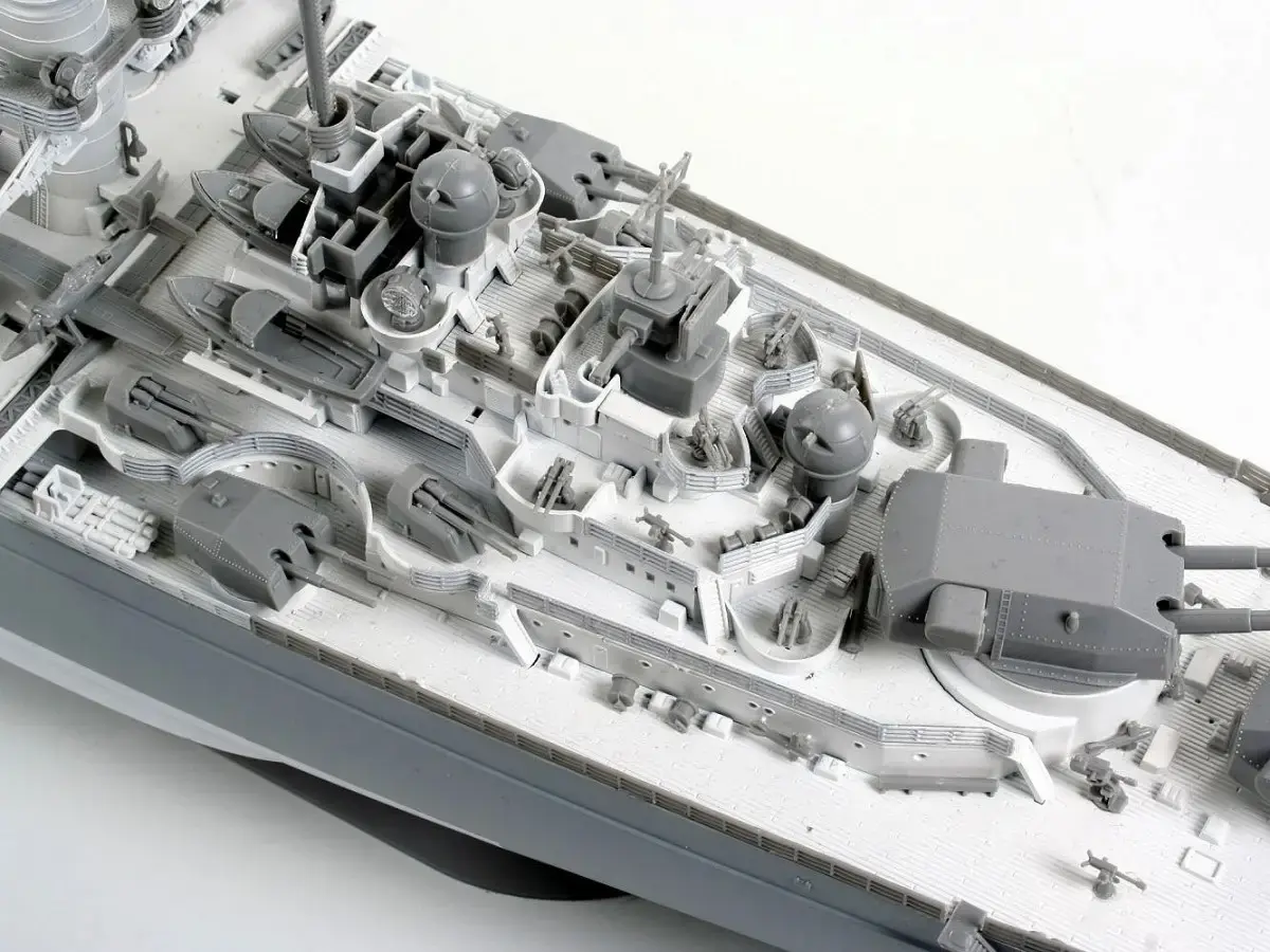 REVELL модель корабля Tirpitz 1:350 Photo 3