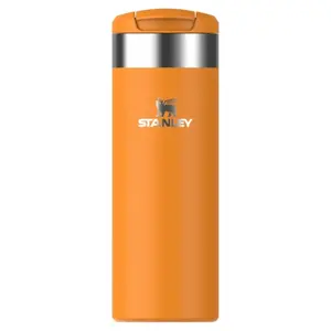 Ceļojumu krūze STANLEY The AeroLight Transit Mug 0.47 L, oranža, izolēta