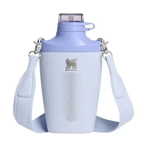 Термос-бутылка STANLEY The Stanley Cross Bottle 0.68 л с наплечным ремнем, светло-голубая