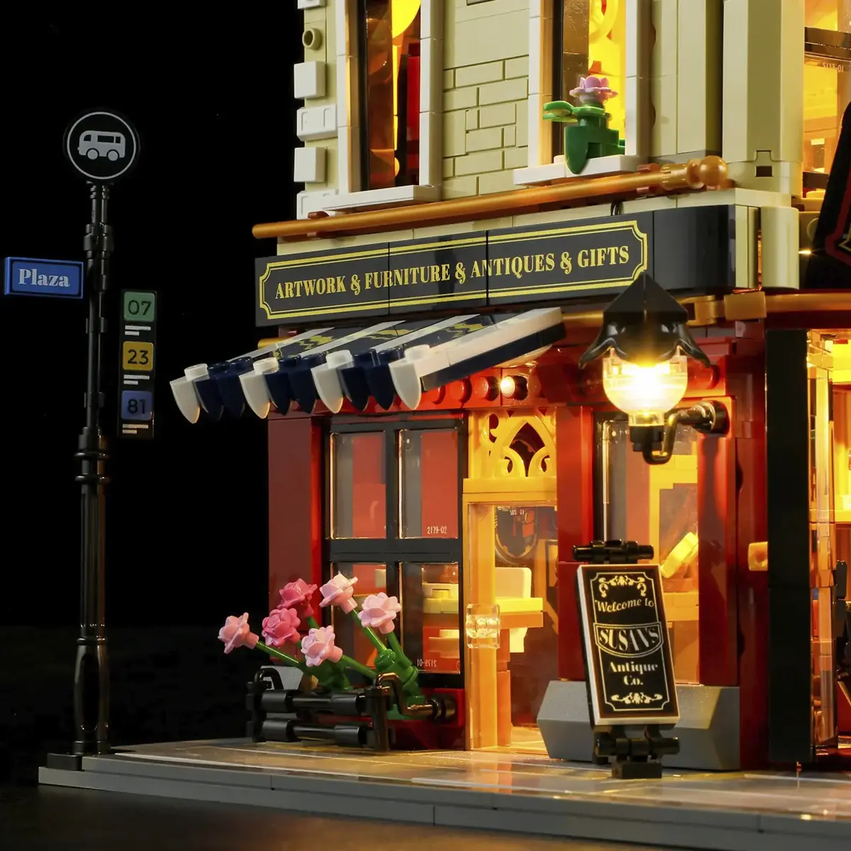 Конструктор Lumibricks Antiques Shop F9033 Photo 6
