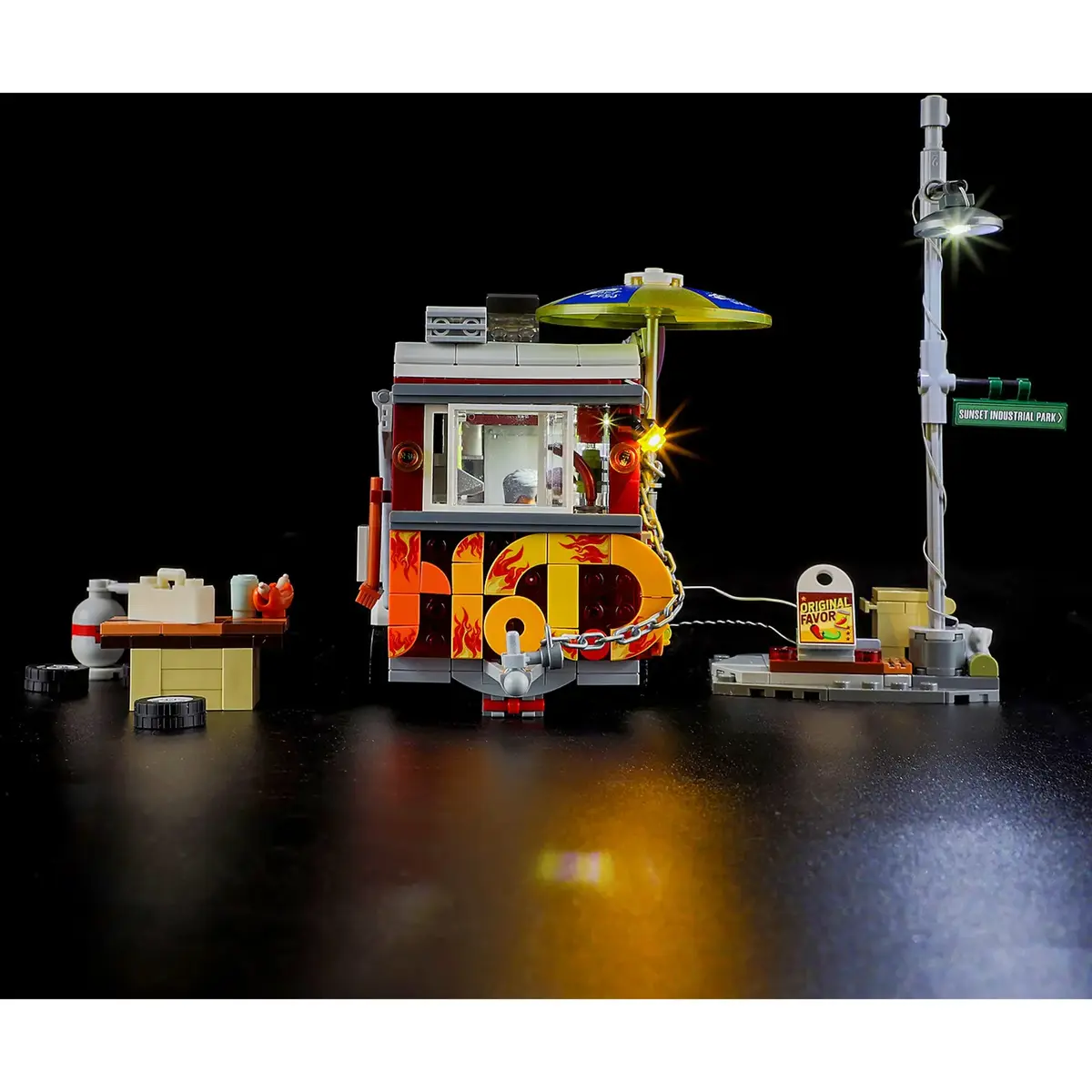 Конструктор Lumibricks Chili Dog Trailer F9046 Photo 3