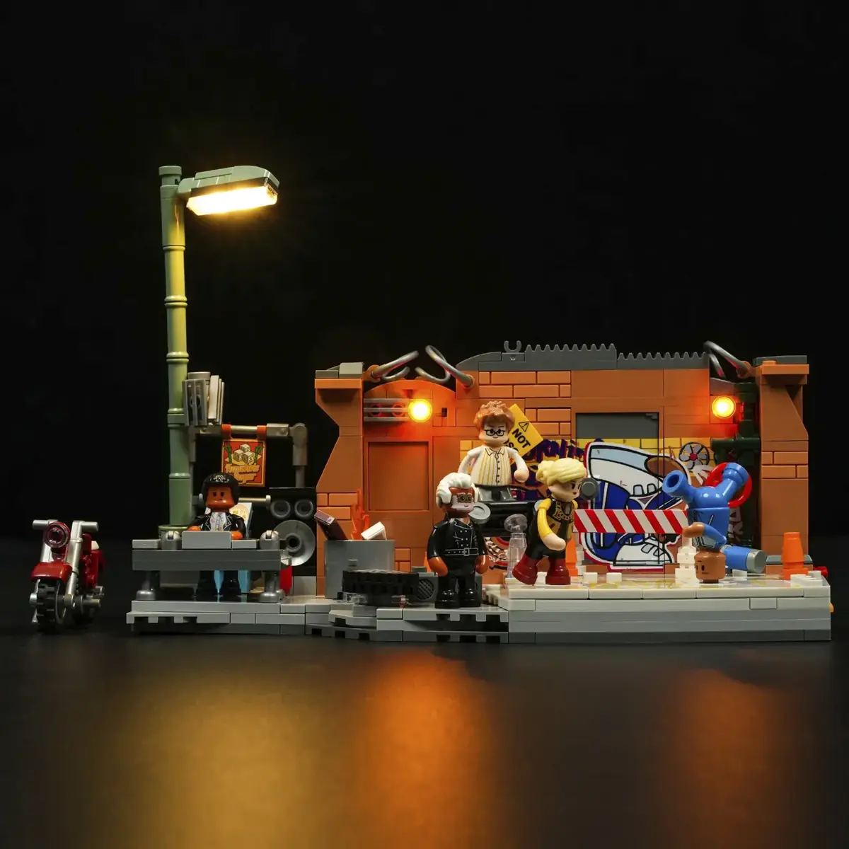 Конструктор Lumibricks Underground Dance Battle F9069 Photo 2