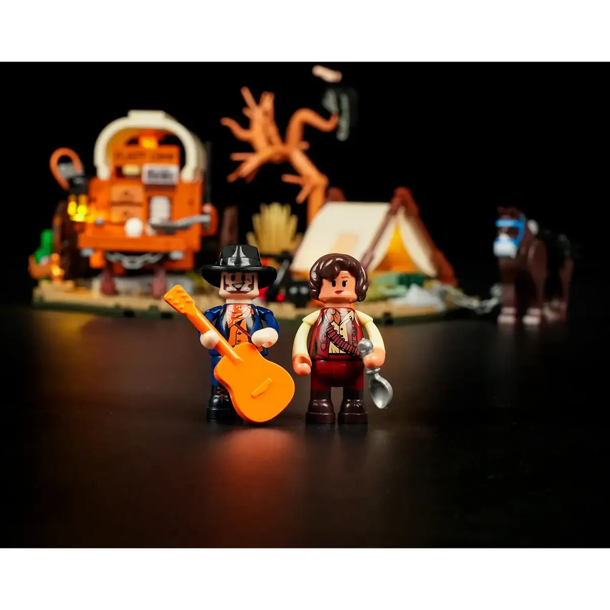 Конструктор Lumibricks Cowboy Camp F9076 Photo 3