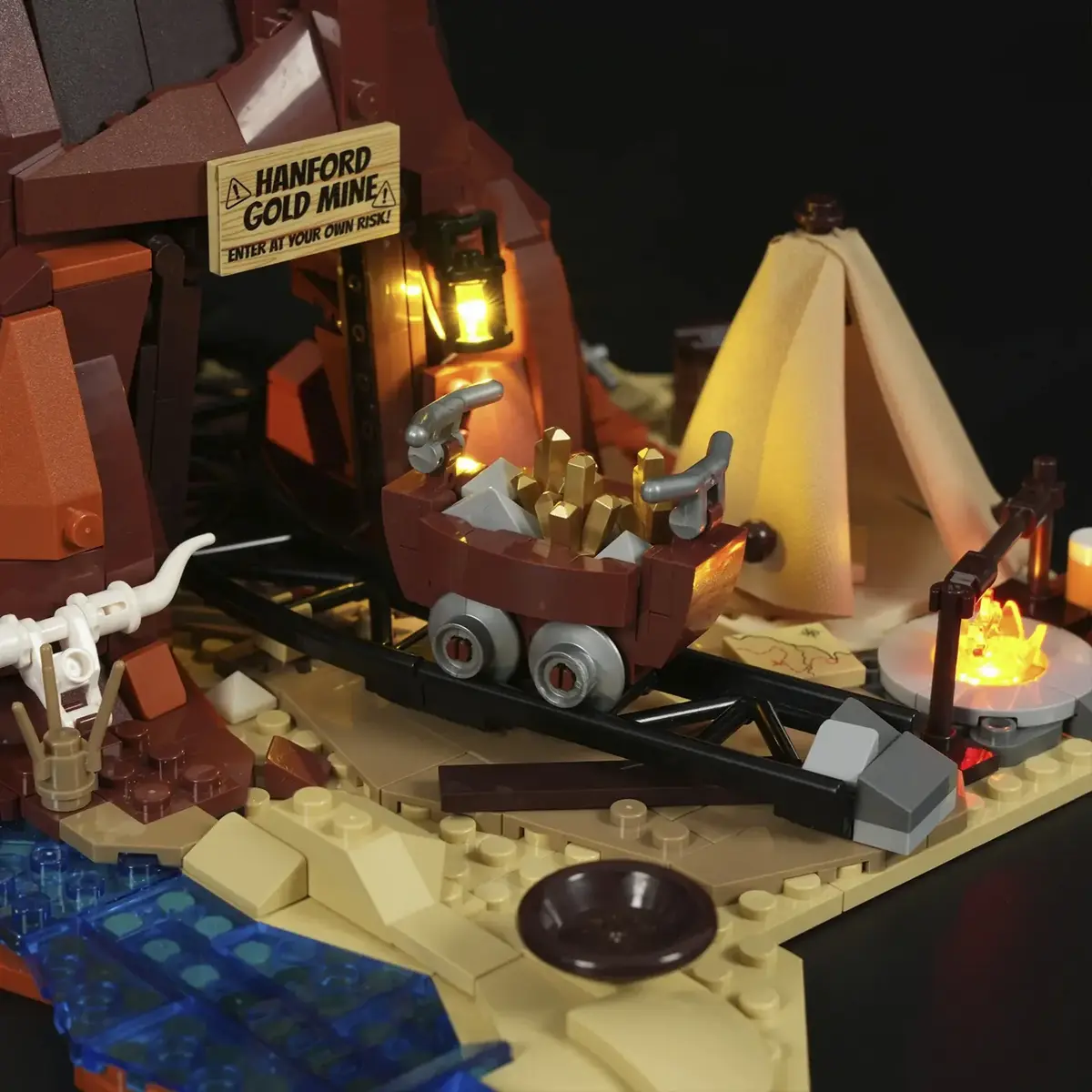 Конструктор Lumibricks Old West Gold Mine F9077 Photo 6