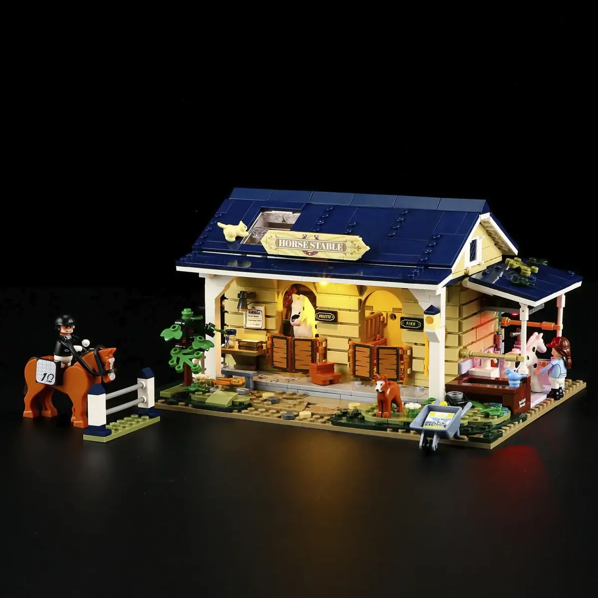 Lumibricks Horse Stable F9080 конструктор Photo 2