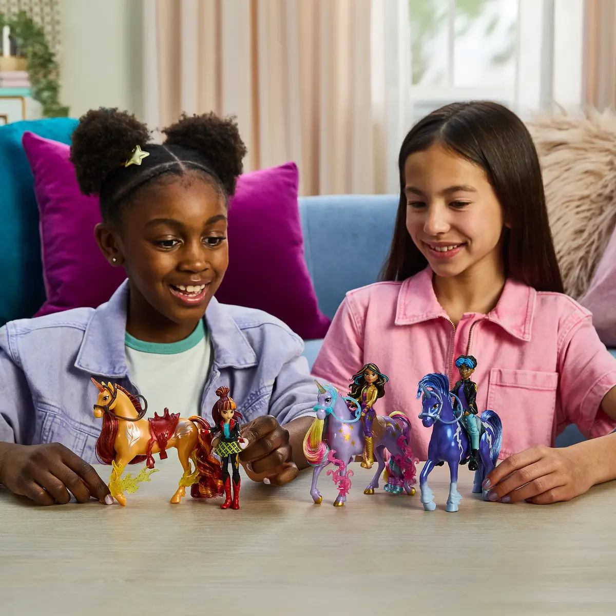 Toy figure Spin Master Unicorn Academy Ava Photo 8