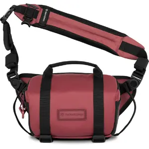 Fotomasai siksnas soma Wandrd Rogue Sling 4L — 4 l kompakta plecu soma, pareizrokai nēsāšanai, Rhone Burgundy