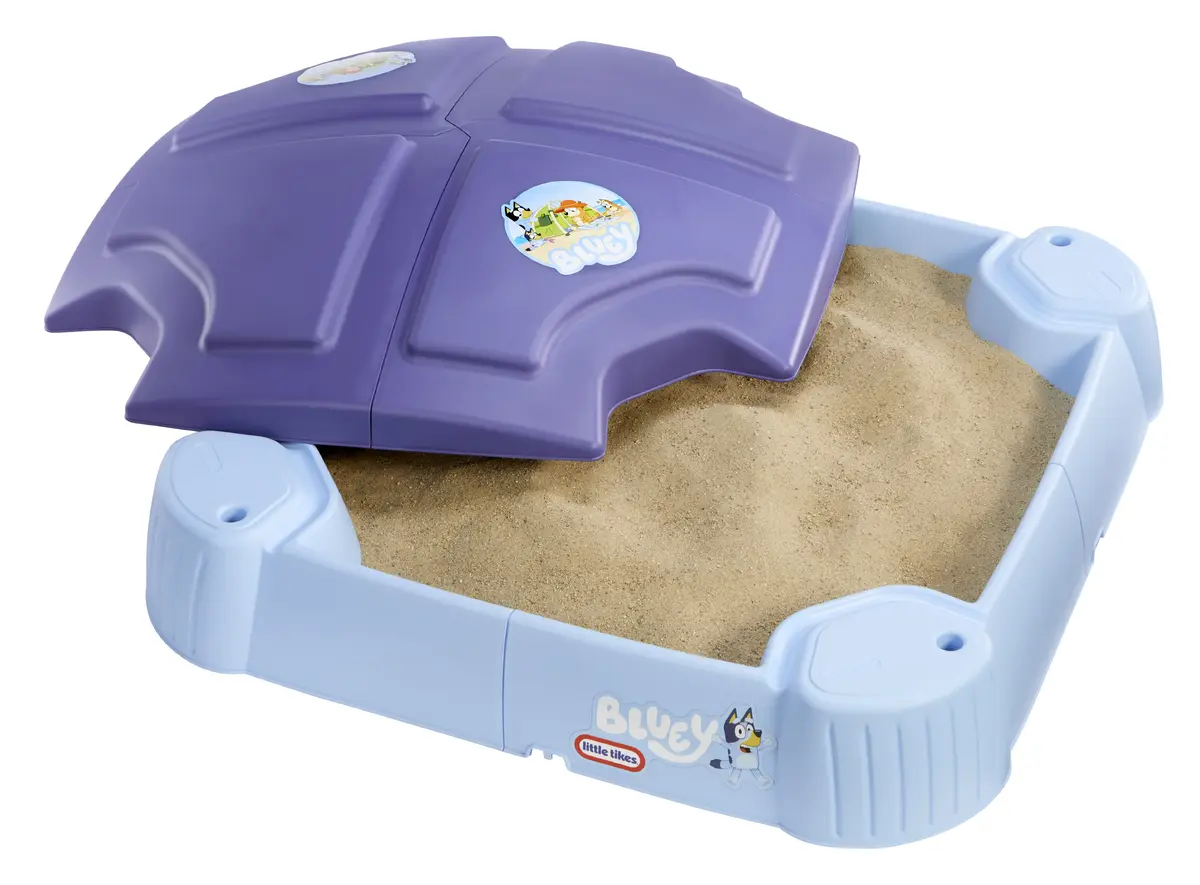 Little Tikes Bluey Beach Day Sandbox Photo 5