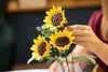 LEGO Botanicals 11502 Bouquet of Sunflowers Photo 7