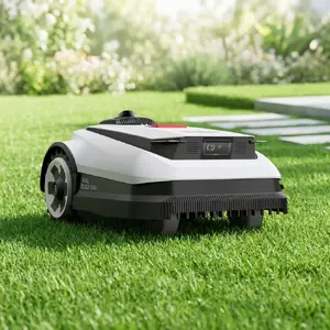 Робот-газонокосилка Ecovacs GOAT A3000 LiDAR PRO — до 3000 м², ширина скашивания 33 см, высота 30–90 мм, Dual LiDAR (360° + 3D ToF), AI-камера