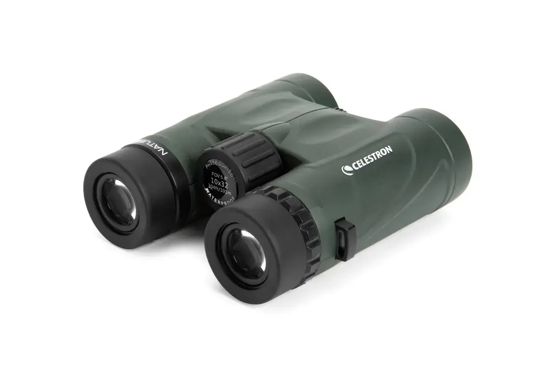 Бинокль Celestron Nature DX 10x32 Photo 2
