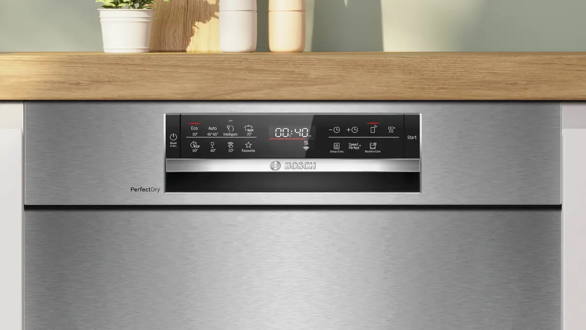 Bosch Serie 6 SMU6ZCS16E dishwasher Photo 2