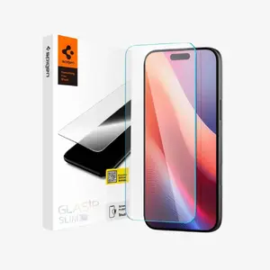 Ekrāna aizsargstikls Spigen Glas.tR Slim HD priekš iPhone 16 Plus / iPhone 15 Plus, rūdīts, caurspīdīgs