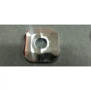 Sienas rozete dalīta KERAMAG hromēta Ø25 mm plastmasa 50/50/7 mm