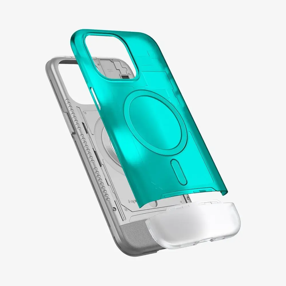 Spigen iPhone 15 Pro Case Classic C1 MagFit Photo 6