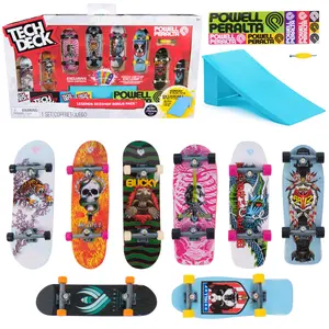 Набор фингербордов Spin Master Tech Deck Powell Peralta Legends SK8Shop с рампой, коллекционные мини‑скейтборды для детей от 6 лет