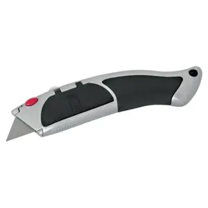 Utility knife Proline 30310 — handheld cutting tool, 1 piece