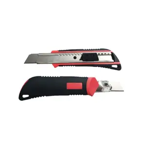 Utility knife AWTools AW29002 — compact folding cutter, weight 82 g
