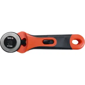 Rotary cutter YATO YT-75360, steel blade Ø45 mm, black-orange handle