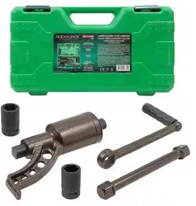 Планетарный передачный динамометрический ключ Rockforce RF-3411384 HS передаточное 1:68 6200 Нм для колес с головками 32/33 мм в чемодане 270 мм