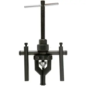 Pulley puller Proline 46866 — single-piece manual tool for removing pulleys and gears