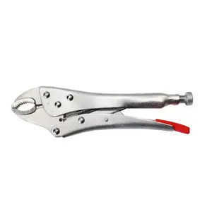 Pipe wrench AWTools AW31373 — lightweight 472 g hand tool for gripping and turning pipes