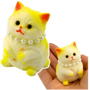 Мягкий сенсорный котёнок с бусинками 7,5 см – LEANToys модель 27281, бело‑жёлтый