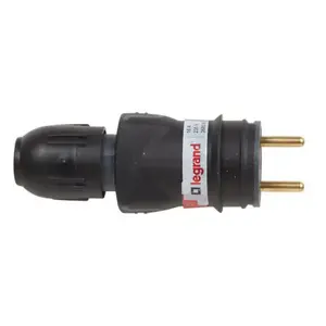 Power plug adapter Legrand 050110 — single-piece adapter for electrical outlets