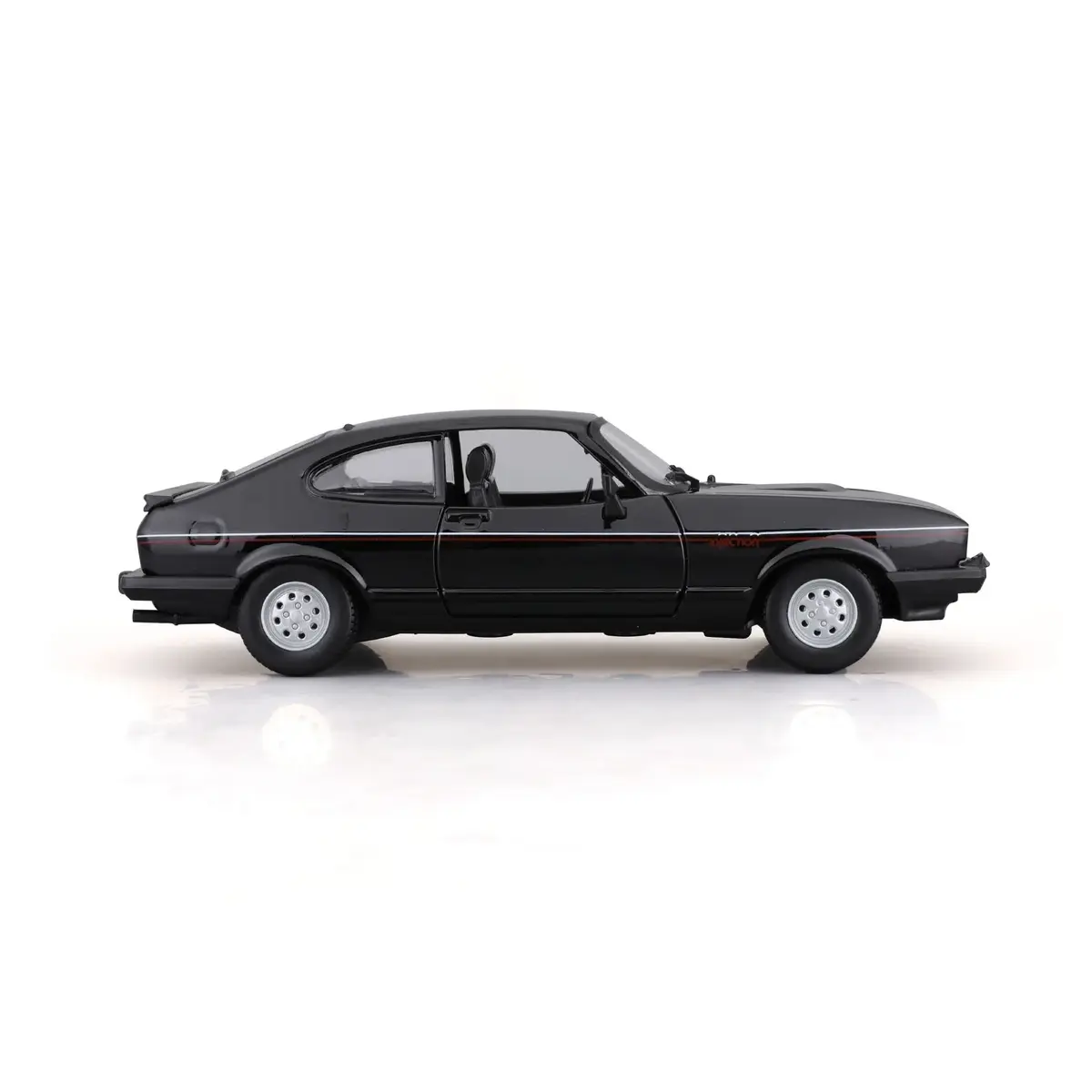 Bburago Ford Capri GT (1982) модель 1:24 Photo 12