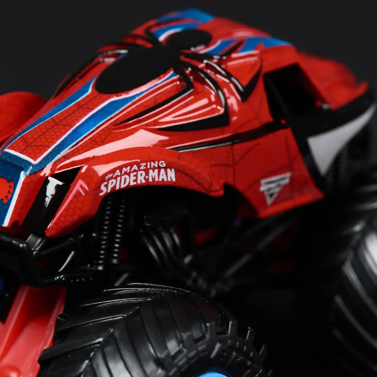 Monster Jam Venom vs The Amazing Spider-Man 1:64 monster trucks Photo 4