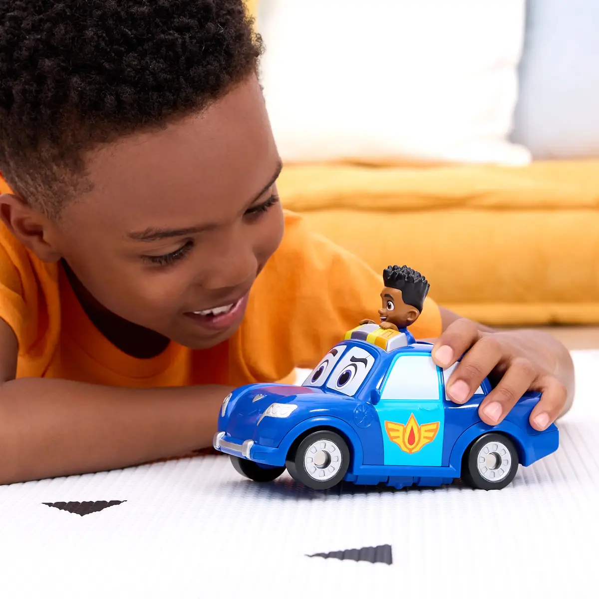 Maki Disney Junior Firebuds Jayden and Piston toy car Photo 5
