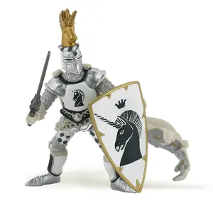 Фигурка Papo Weapon Master Unicorn — PVC, разноцветная, рекомендованный возраст 3+