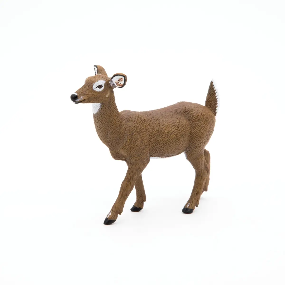 Papo White-Tailed Doe PVC figurine 427582 Photo 6