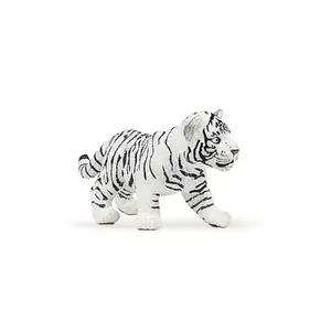 Figure Papo White Tiger Cub PVC collectible 401067 — multicolour, hand-painted model