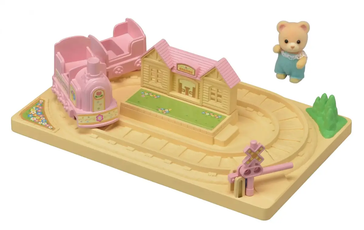 Epoch Sylvanian Families Baby Choo-Choo Train toy Photo 4
