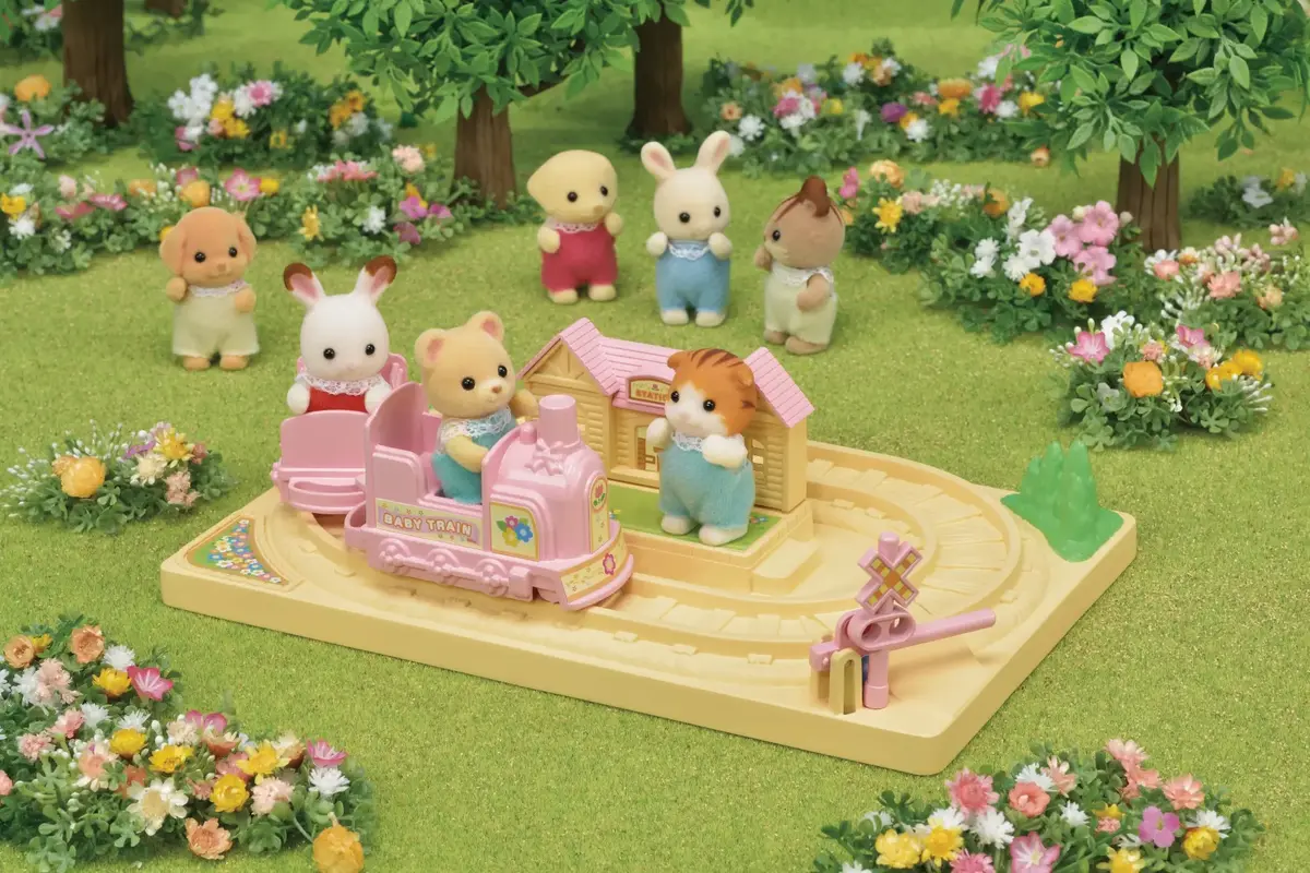 Epoch Sylvanian Families Baby Choo-Choo Train toy Photo 8