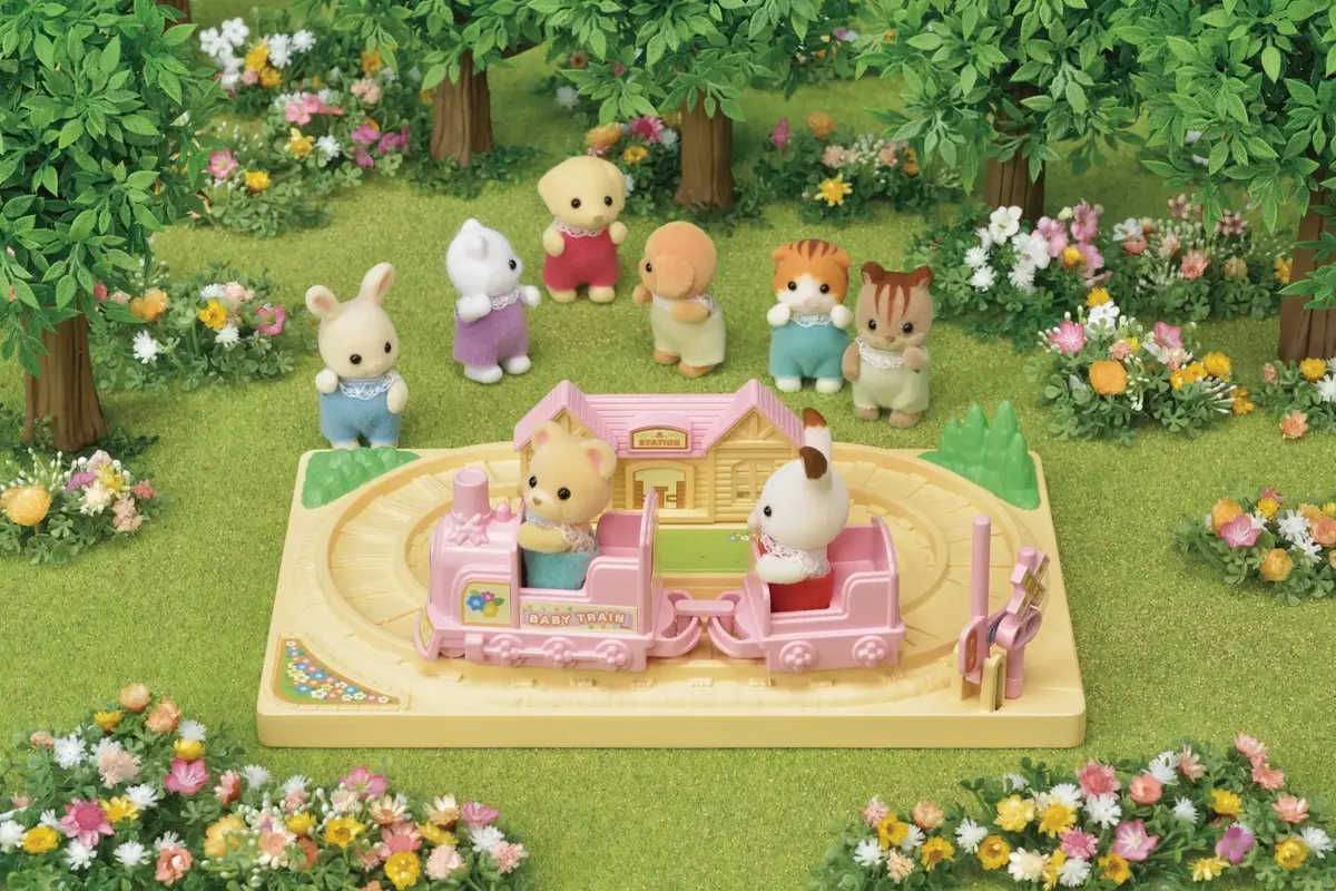 Epoch Sylvanian Families Baby Choo-Choo Train toy Photo 10