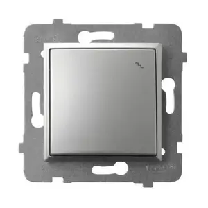 Wall-mounted switch Ospel ŁP-3U/m/18, silver finish, IP20, 250 V AC input, 10 A output, 71×71×40 mm