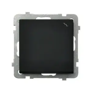Настенный переключатель Ospel ŁP-3R/m/33, 3-клавишный, 16 A, 250 V, чёрный, IP20, 71×71×42 мм