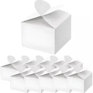 Paper heart-shaped favor boxes PartyDeco 6×5×6 cm white, pack of 10