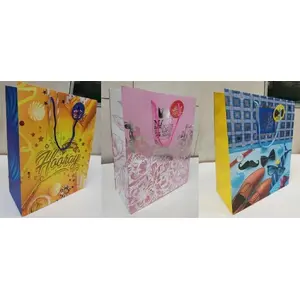 Decorative Gift Bag Fresh Złocona M (model 21315-21317) – medium size, metallic gold finish