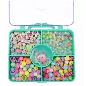 mega creative KORAL DO NAWLEK 12x11x3 мм набор в дисплей-кейсе – бусины для нанизывания