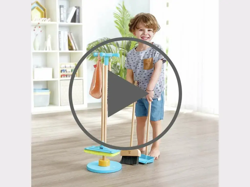 Hape Clean Up Broom Set детская метла с совком Photo 11