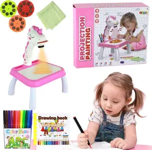 Zīmēšanas projektors LEANToys Vienradzis ar marķieriem un projekcijas ieliktņiem, rozā