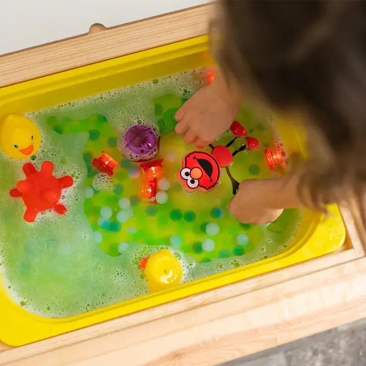 Glo Pals Elmo Pal vannas rotaļlieta ar gaismām Photo 4