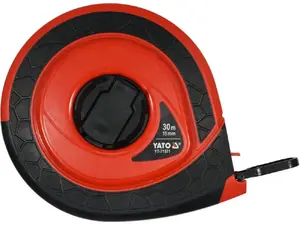 Measuring tape YATO YT-71571 — 30 m, ABS housing, fibreglass blade, rubberized grip