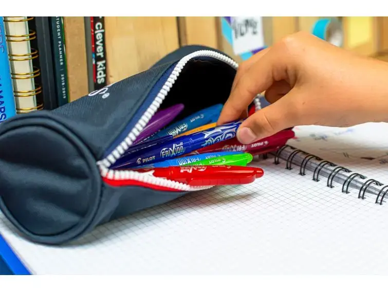 PILOT FriXion Ball ручка-стик — черная, 1 шт. Photo 12